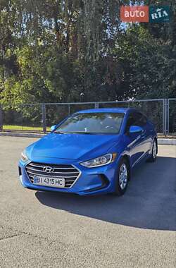 Седан Hyundai Elantra 2016 в Лубнах