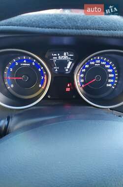 Седан Hyundai Elantra 2011 в 