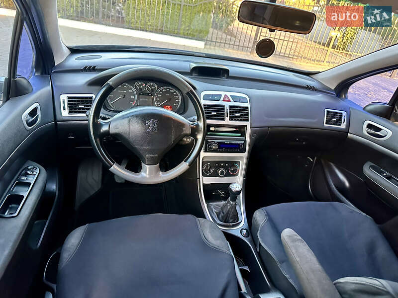 Седан Hyundai Elantra 2019 в Кропивницком