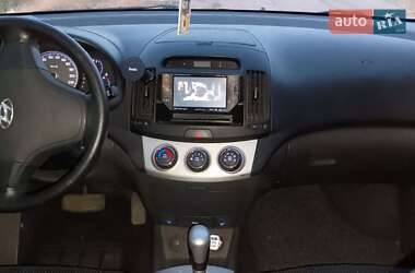 Седан Hyundai Elantra 2008 в 