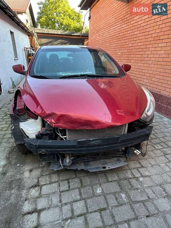 Седан Hyundai Elantra 2015 в Днепре фото 10 Седан Hyundai Elantra 2015 в Днепре