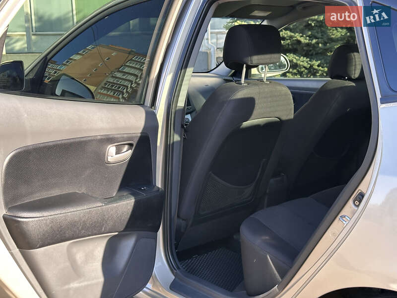 Седан Hyundai Elantra 2008 в Николаеве