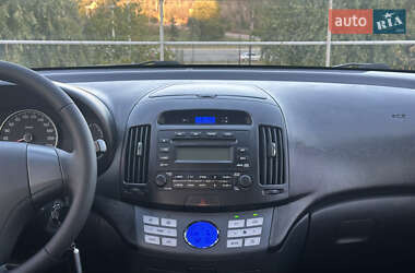 Седан Hyundai Elantra 2008 в 