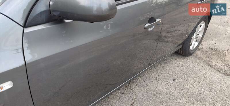 Седан Hyundai Elantra 2007 в Києві фото 37 Седан Hyundai Elantra 2007 в Києві