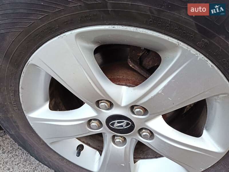 Седан Hyundai Elantra 2007 в Києві фото 45 Седан Hyundai Elantra 2007 в Києві