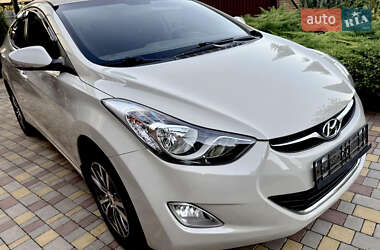 Седан Hyundai Elantra 2012 в 