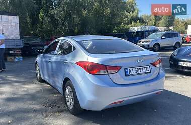 Седан Hyundai Elantra 2013 в Киеве