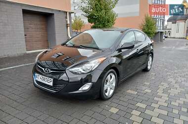 Седан Hyundai Elantra 2012 в 