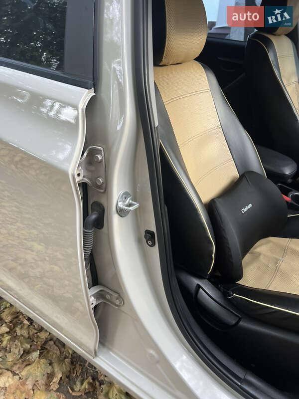 Седан Hyundai Elantra 2012 в Киеве фото 26 Седан Hyundai Elantra 2012 в Киеве