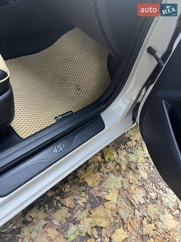 Седан Hyundai Elantra 2012 в Киеве фото 27 Седан Hyundai Elantra 2012 в Киеве