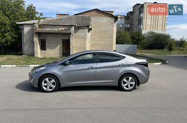 Седан Hyundai Elantra 2013 в 