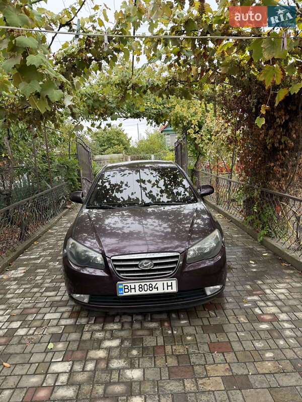Седан Hyundai Elantra 2008 в 
