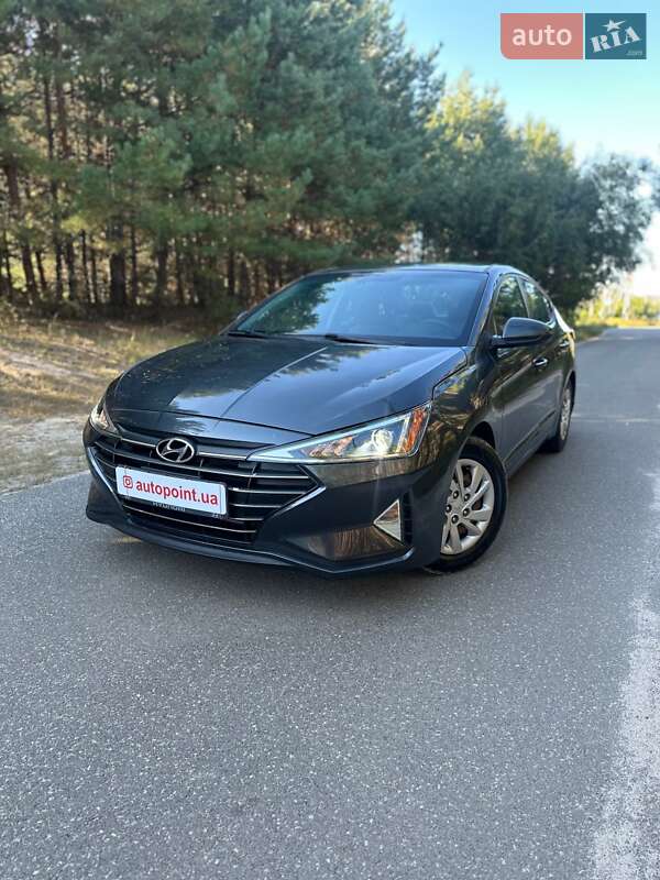 Hyundai Elantra 2020