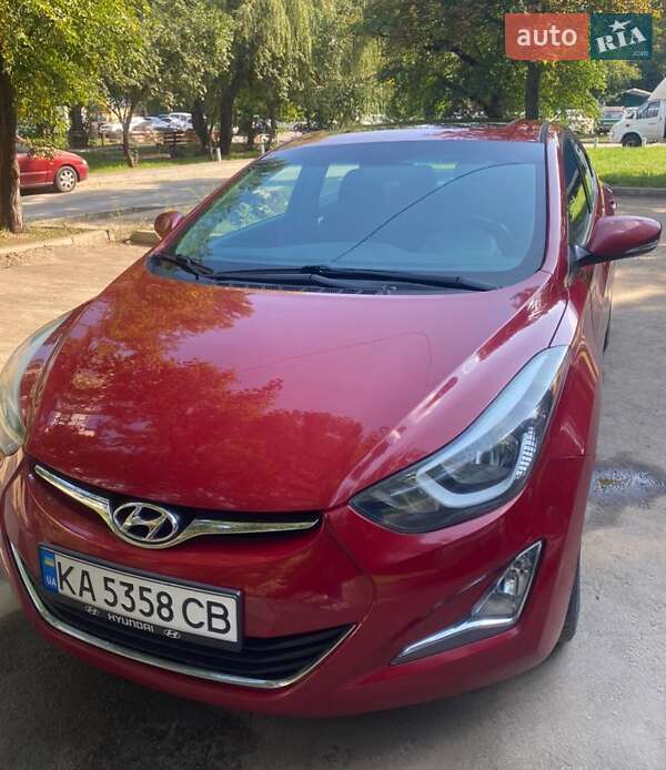 Седан Hyundai Elantra 2015 в 