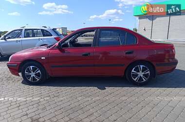 Седан Hyundai Elantra 2004 в 