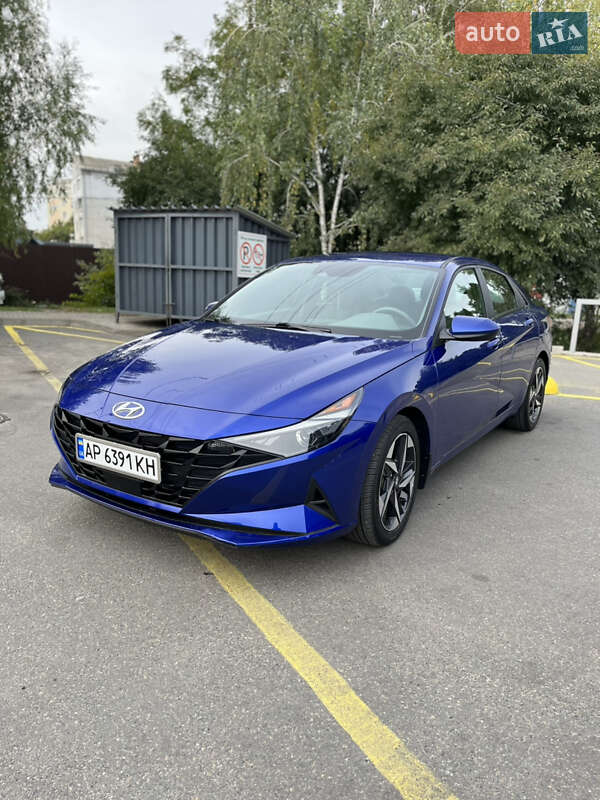 Седан Hyundai Elantra 2023 в Киеве