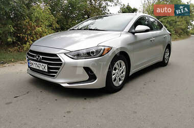 Седан Hyundai Elantra 2018 в Києві