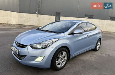 Седан Hyundai Elantra 2013 в Києві