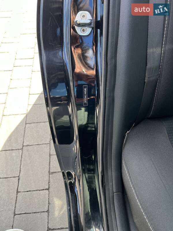 Седан Hyundai Elantra 2016 в Тернополе