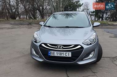 Хэтчбек Hyundai Elantra 2014 в Николаеве