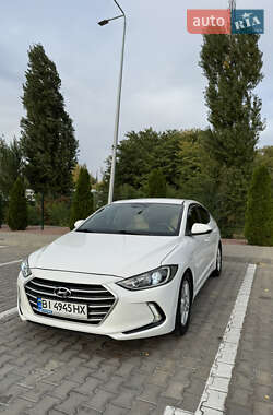 Седан Hyundai Elantra 2018 в Кременчуге