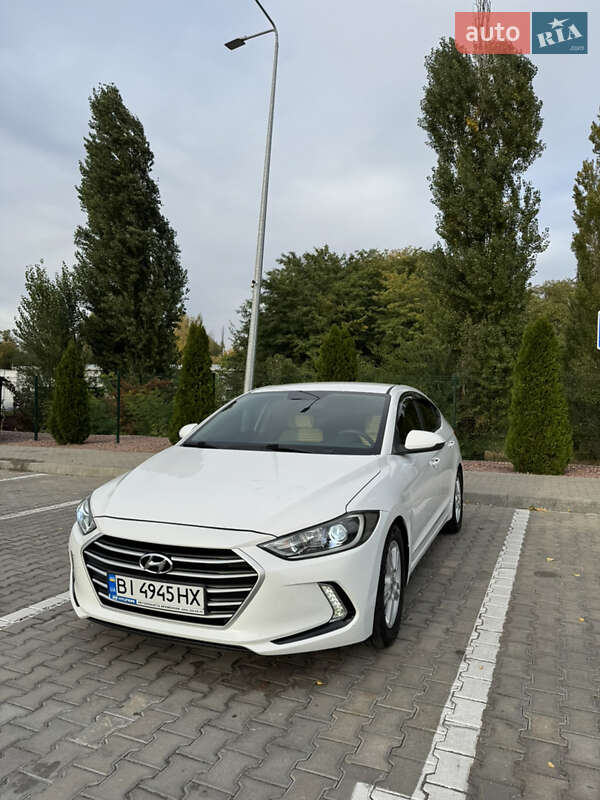Hyundai Elantra 2018
