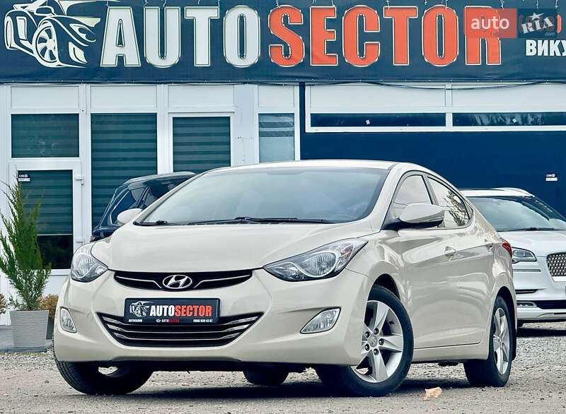 Hyundai Elantra 2013