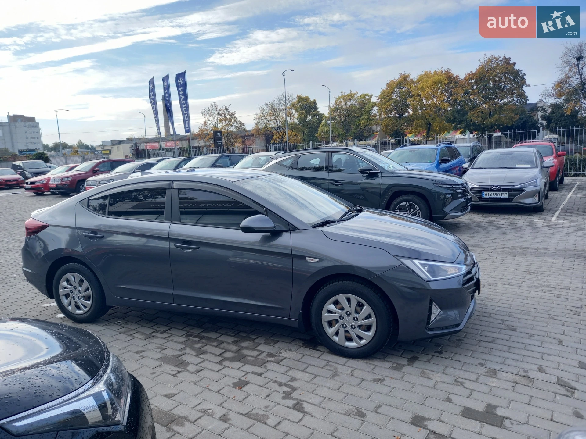 2019 Hyundai Elantra - мініатюра 4