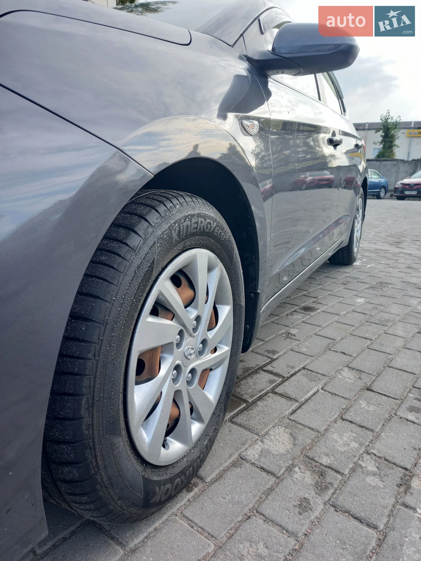 2019 Hyundai Elantra - мініатюра 10