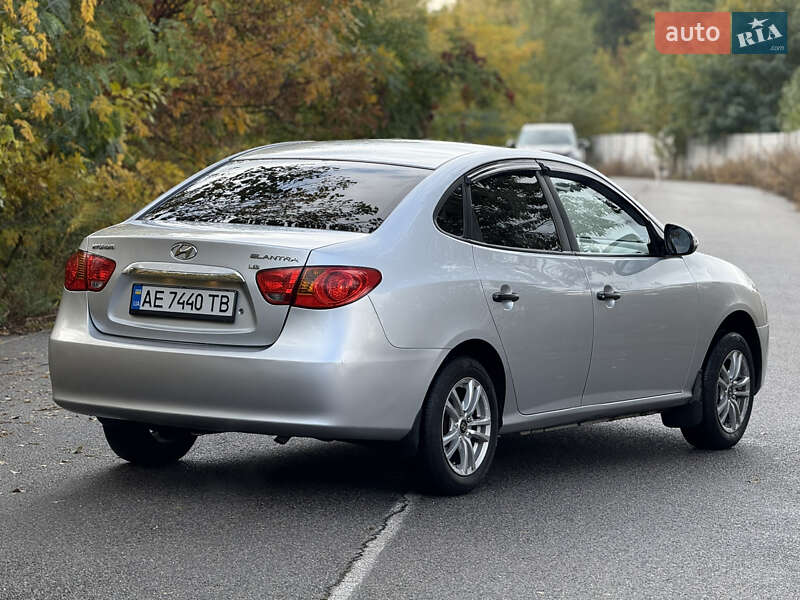 Седан Hyundai Elantra 2010 в Дніпрі фото 4 Седан Hyundai Elantra 2010 в Дніпрі