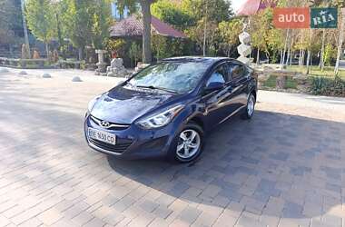 Седан Hyundai Elantra 2013 в 