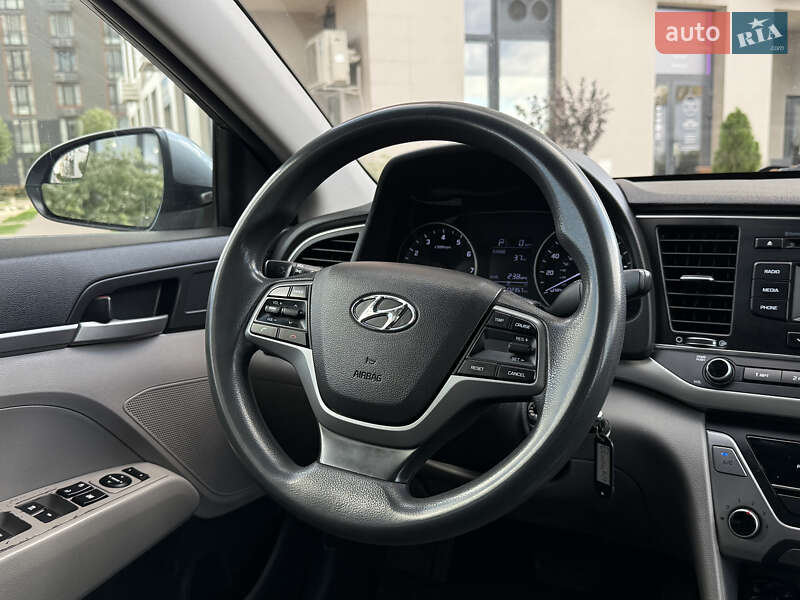 Седан Hyundai Elantra 2018 в Києві фото 9 Седан Hyundai Elantra 2018 в Києві