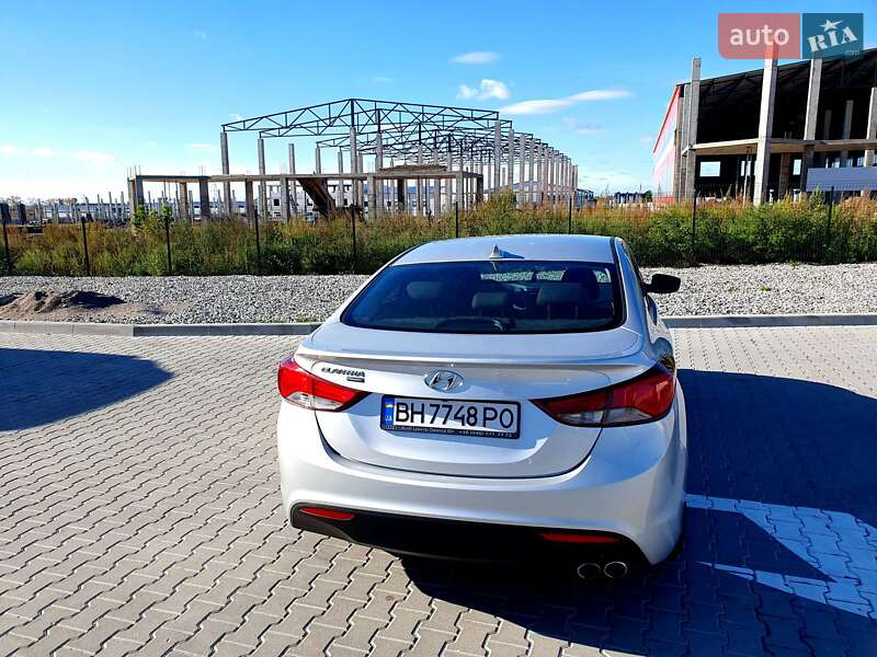 Купе Hyundai Elantra 2014 в Киеве фото 8 Купе Hyundai Elantra 2014 в Киеве