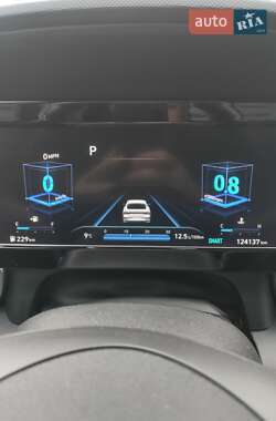 Седан Hyundai Elantra 2020 в 