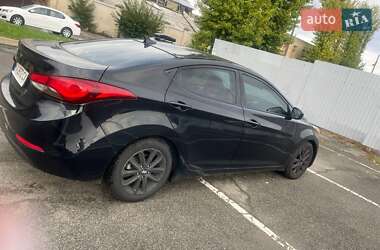 Седан Hyundai Elantra 2014 в 