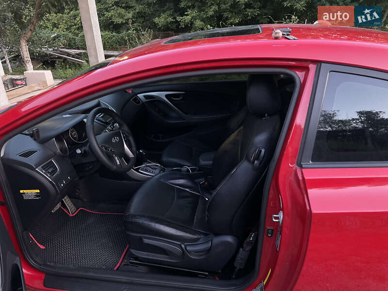 Купе Hyundai Elantra 2012 в Киеве