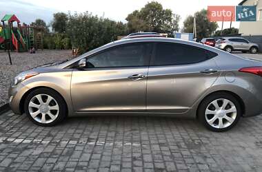 Седан Hyundai Elantra 2011 в 