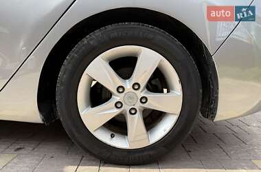 Седан Hyundai Elantra 2012 в 