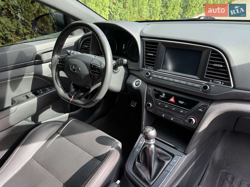 Седан Hyundai Elantra 2018 в Дубно фото 31 Седан Hyundai Elantra 2018 в Дубно