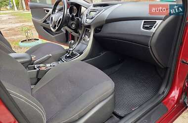 Седан Hyundai Elantra 2011 в 