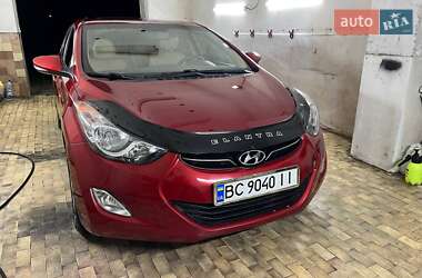 Седан Hyundai Elantra 2012 в 