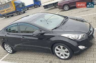 Седан Hyundai Elantra 2013 в Києві