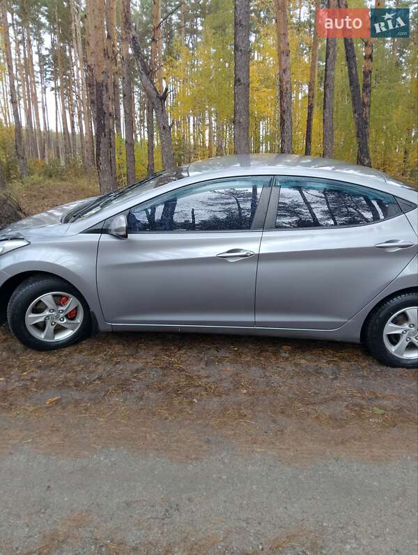 Седан Hyundai Elantra 2012 в Ирпене фото 7 Седан Hyundai Elantra 2012 в Ирпене