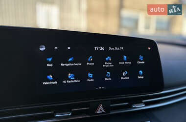Седан Hyundai Elantra 2023 в 