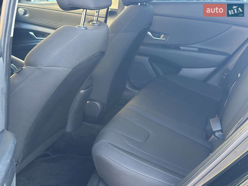 Седан Hyundai Elantra 2023 в Львове фото 54 Седан Hyundai Elantra 2023 в Львове