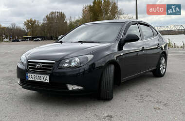 Седан Hyundai Elantra 2008 в Києві