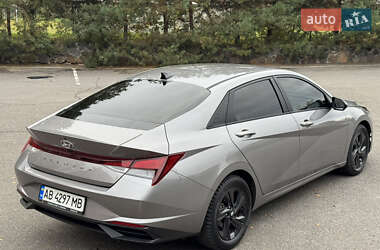 Седан Hyundai Elantra 2021 в 