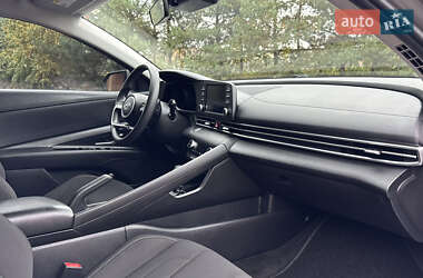 Седан Hyundai Elantra 2021 в 