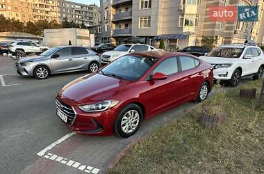 Седан Hyundai Elantra 2016 в 