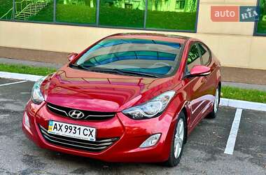Седан Hyundai Elantra 2013 в Харькове